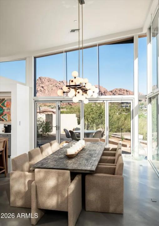 Real Estate Picture 12