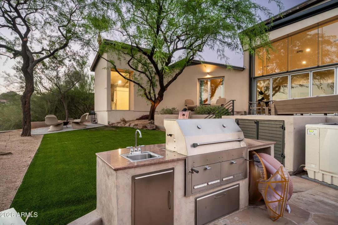 Real Estate Picture 34