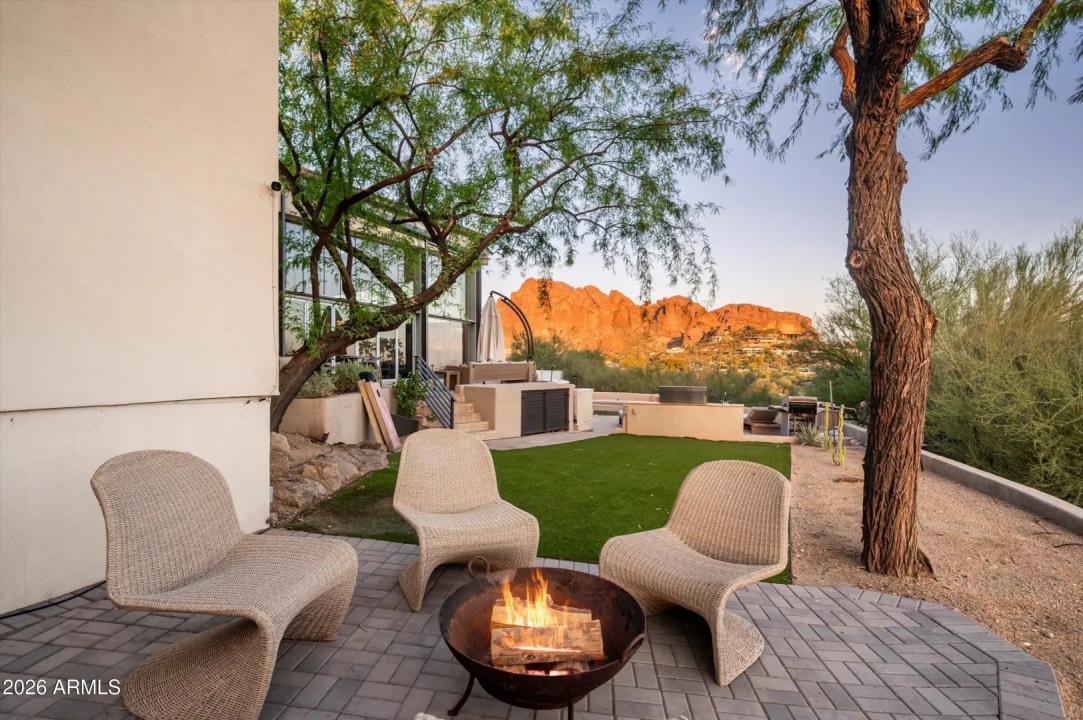 Real Estate Picture 36