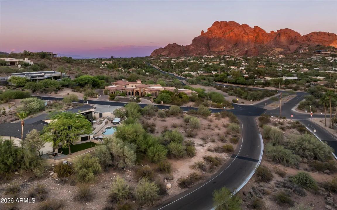 Real Estate Picture 39