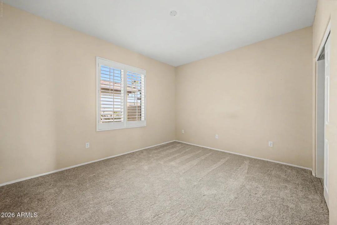 Real Estate Picture 27
