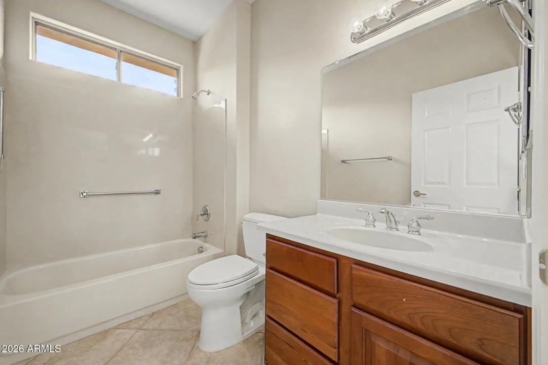 Real Estate Picture 29