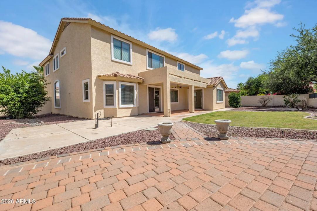 Real Estate Picture 29