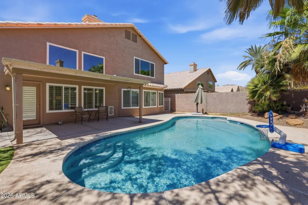 Real Estate Picture 1