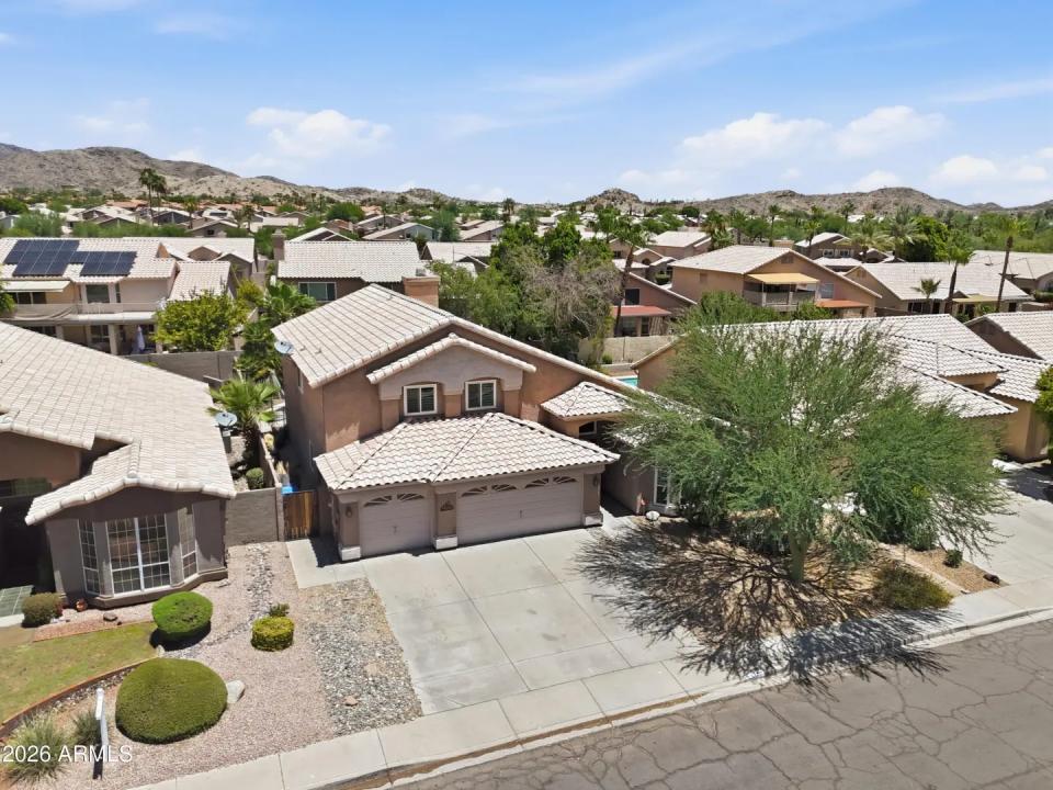 Real Estate Picture 9