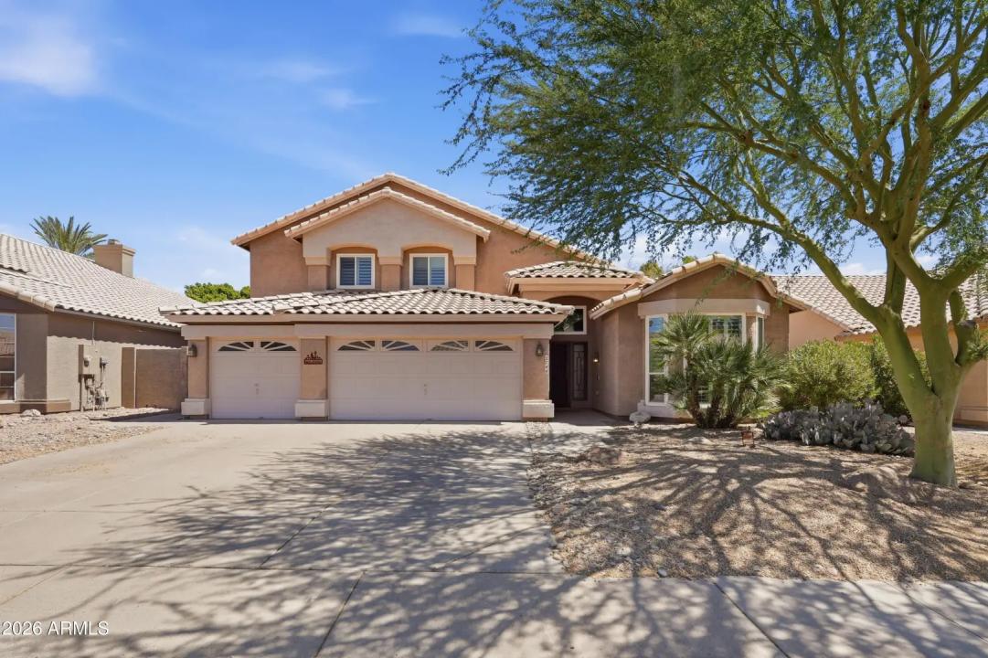 Real Estate Picture 8