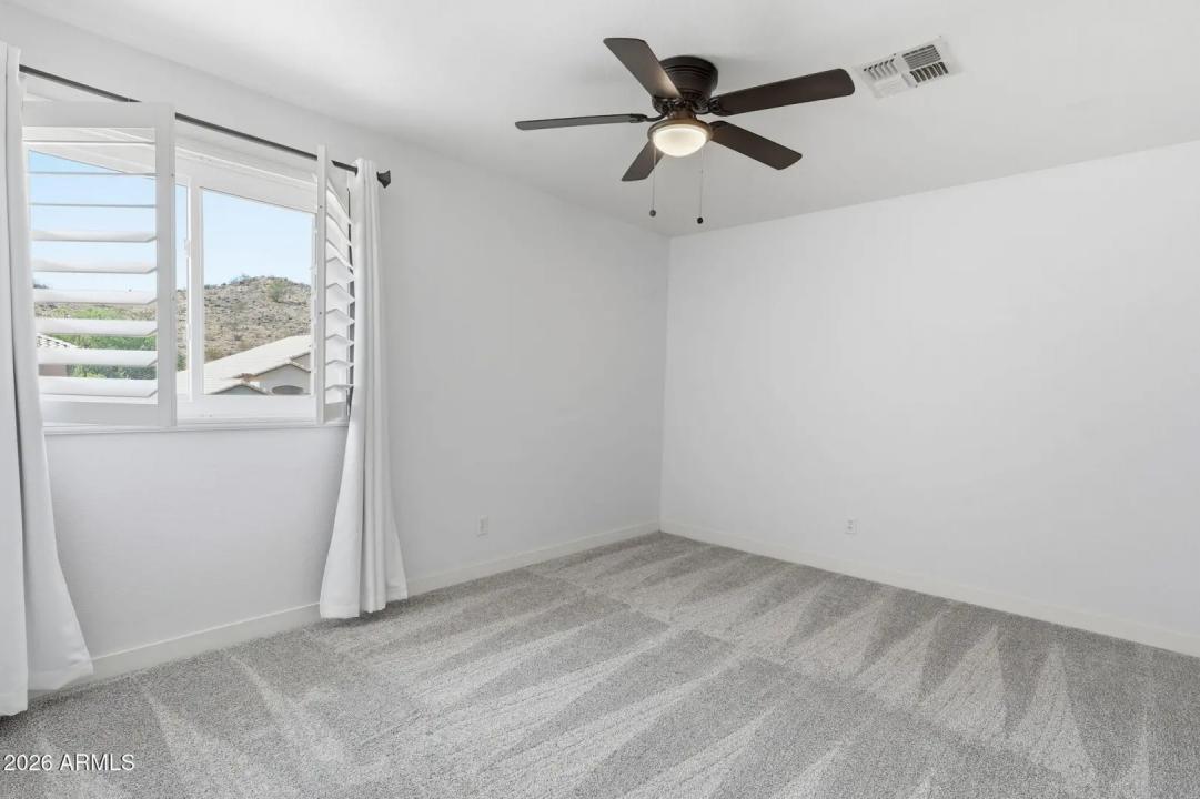 Real Estate Picture 46