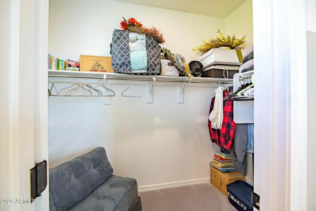 Real Estate Picture 37