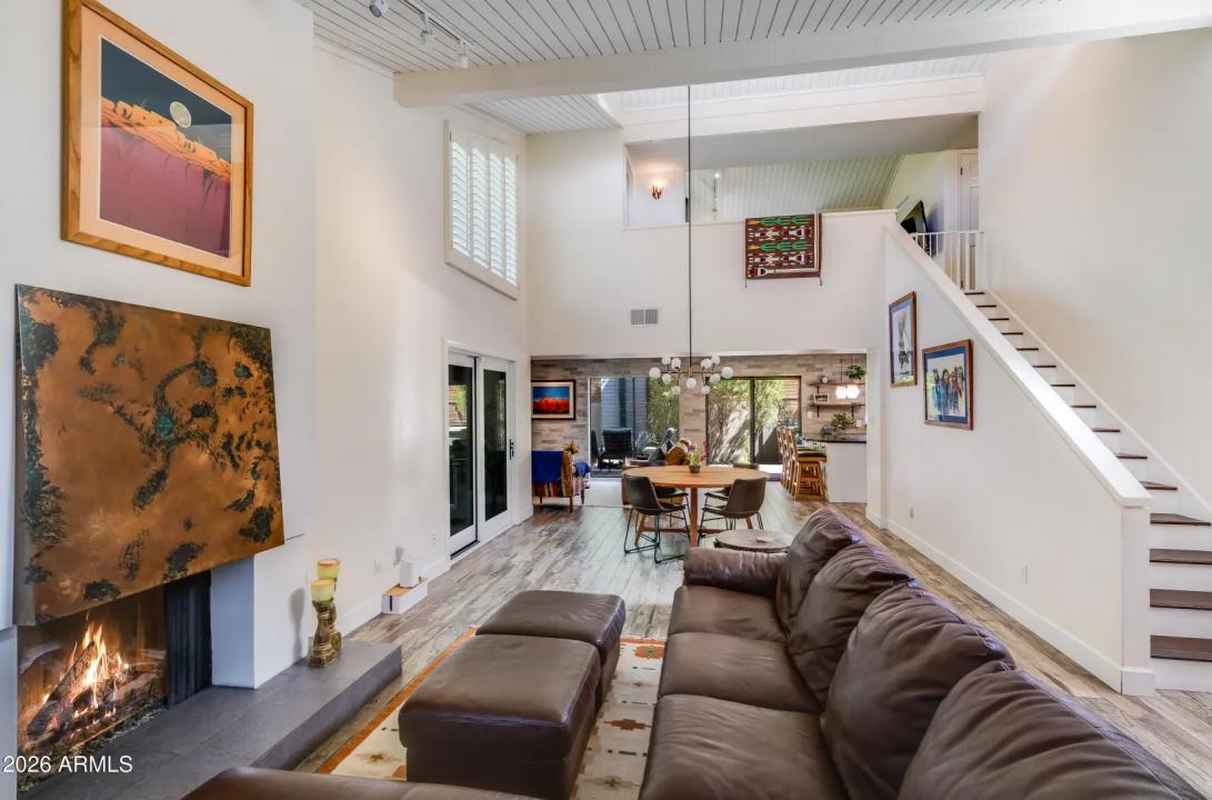 Real Estate Picture 2