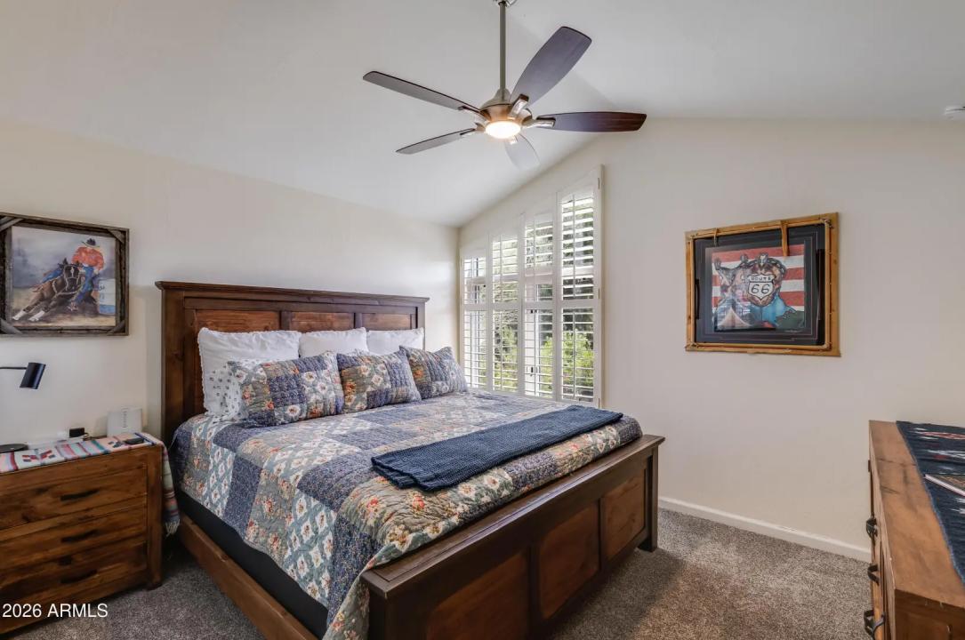 Real Estate Picture 27
