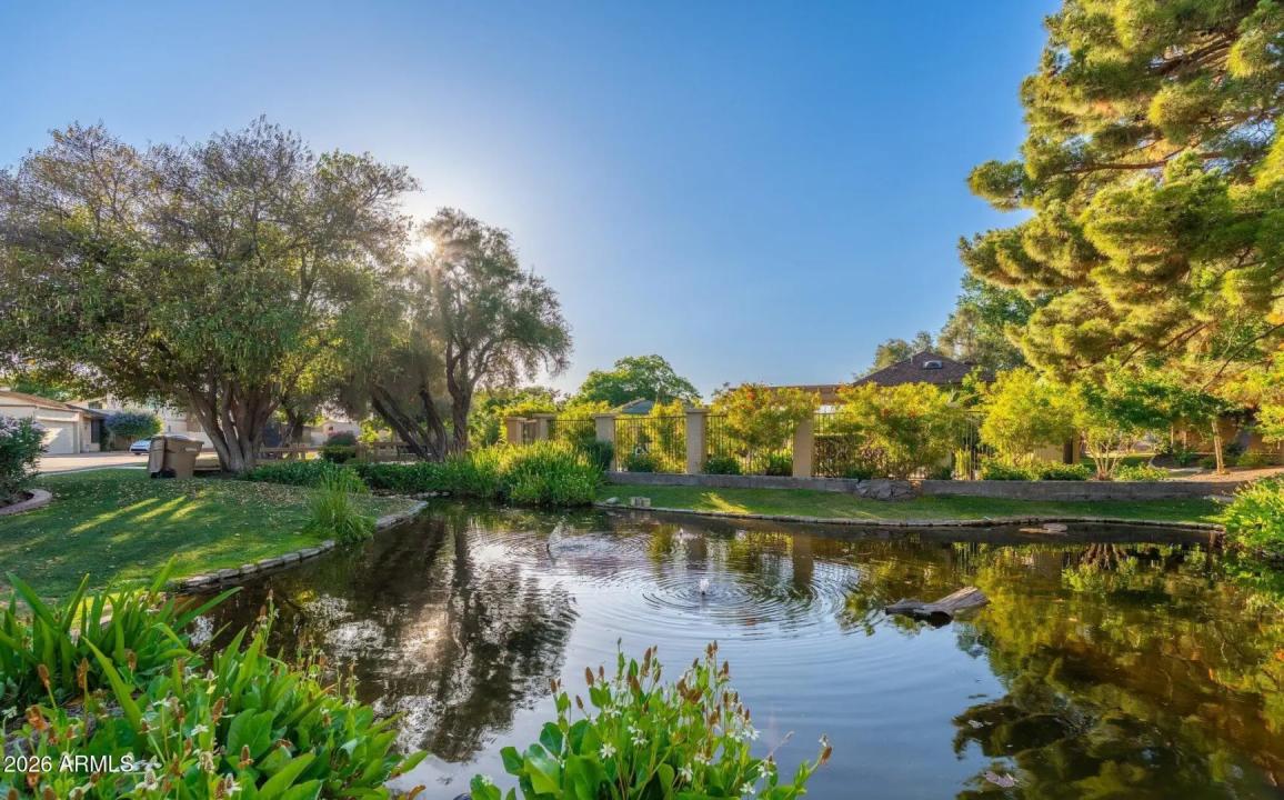 Real Estate Picture 40