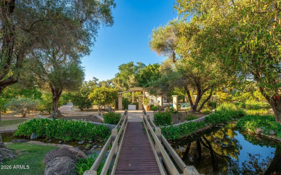 Real Estate Picture 39