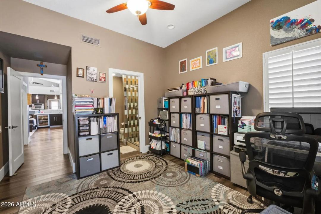 Real Estate Picture 17