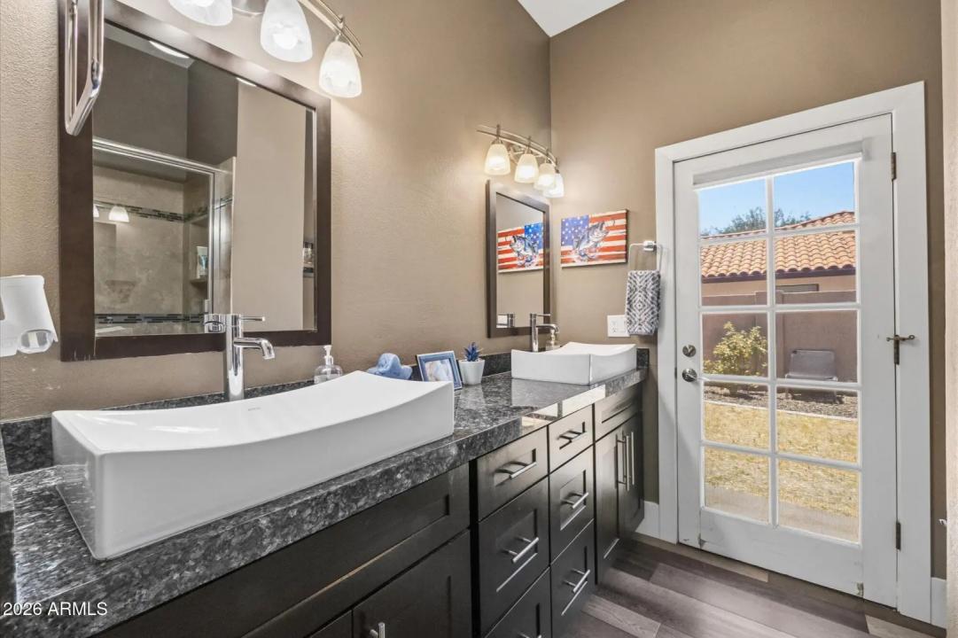 Real Estate Picture 20