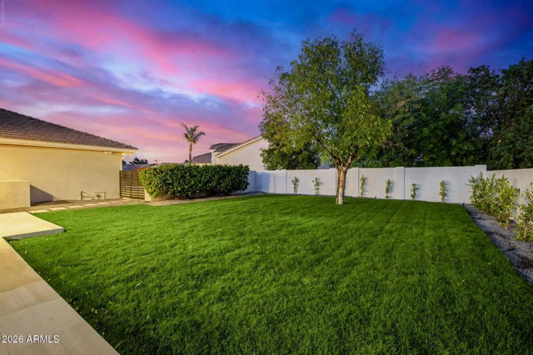 Real Estate Picture 37