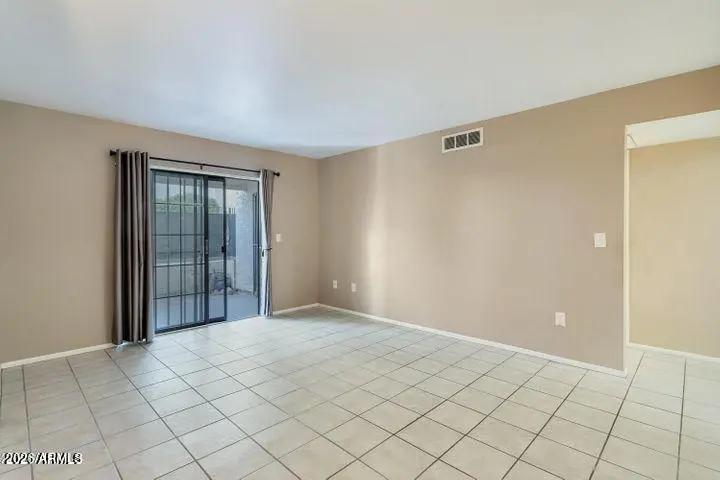 Real Estate Picture 5