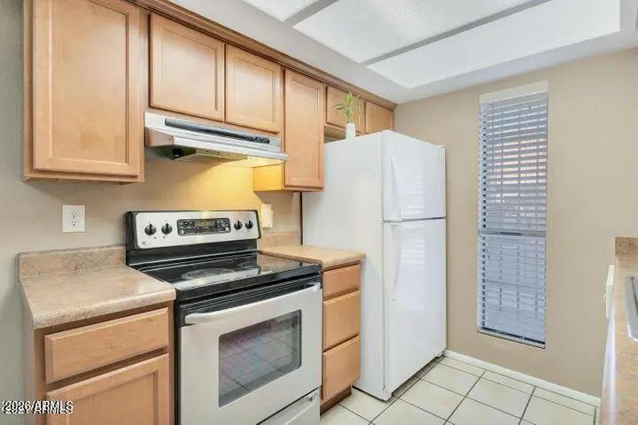 Real Estate Picture 9