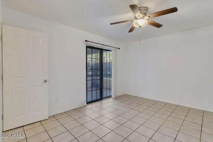 Real Estate Picture 12