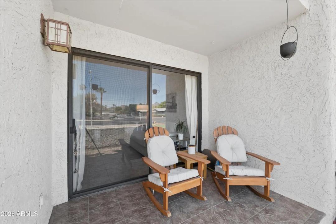 Real Estate Picture 19
