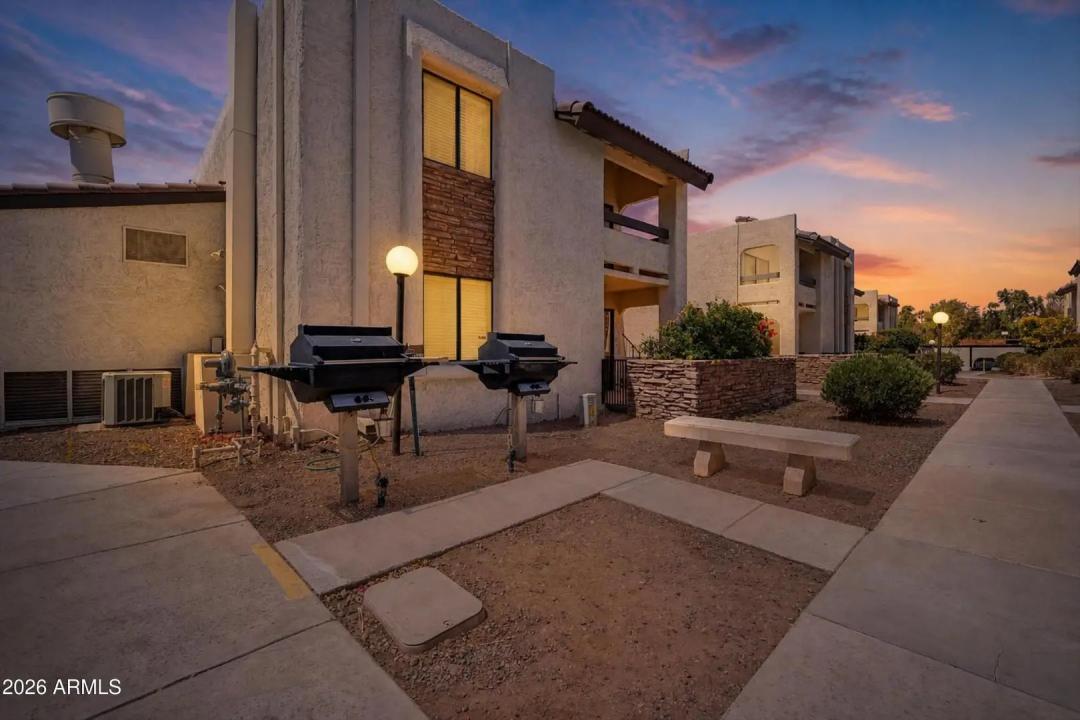 Real Estate Picture 29