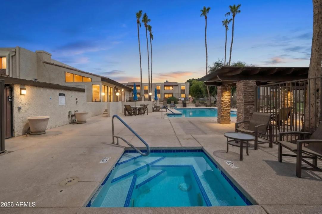 Real Estate Picture 30