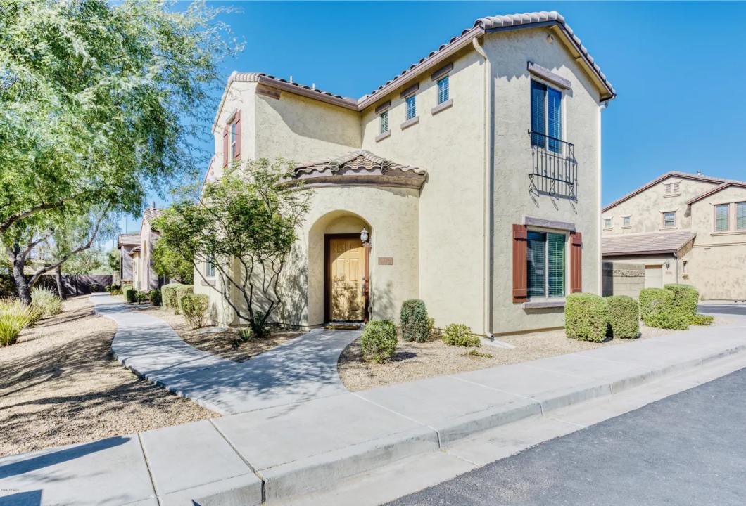 Real Estate Picture 21