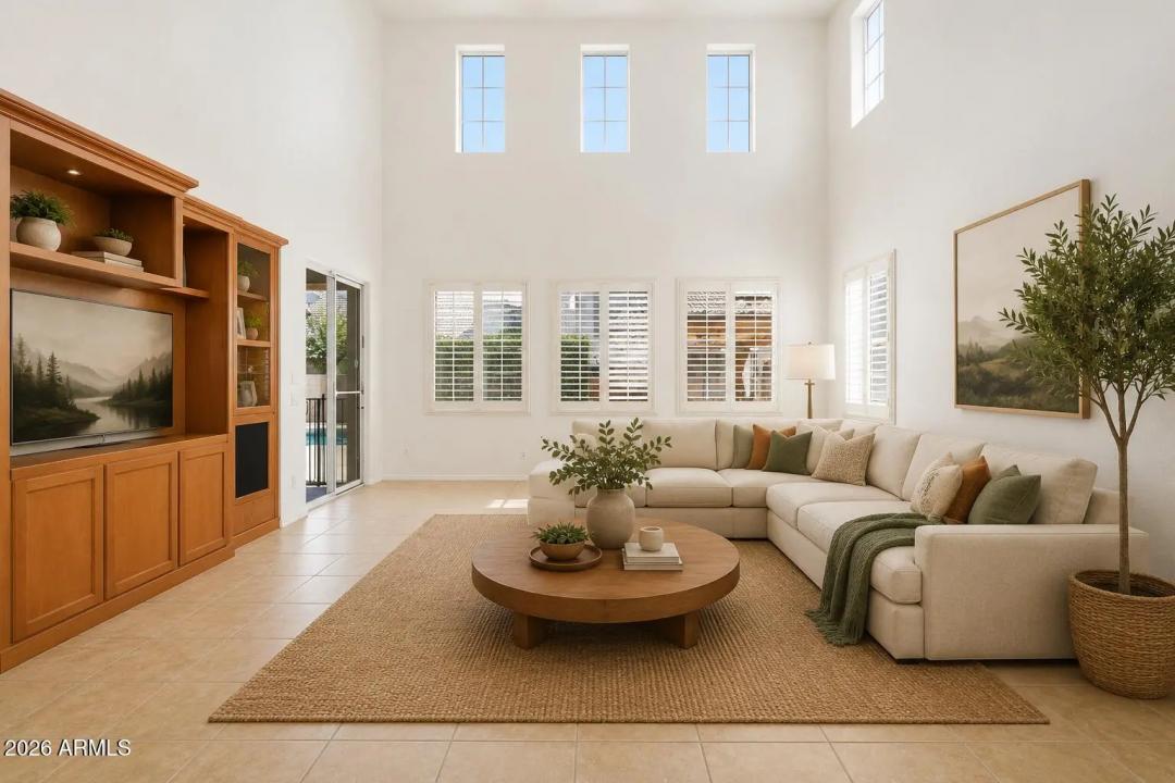 Real Estate Picture 13