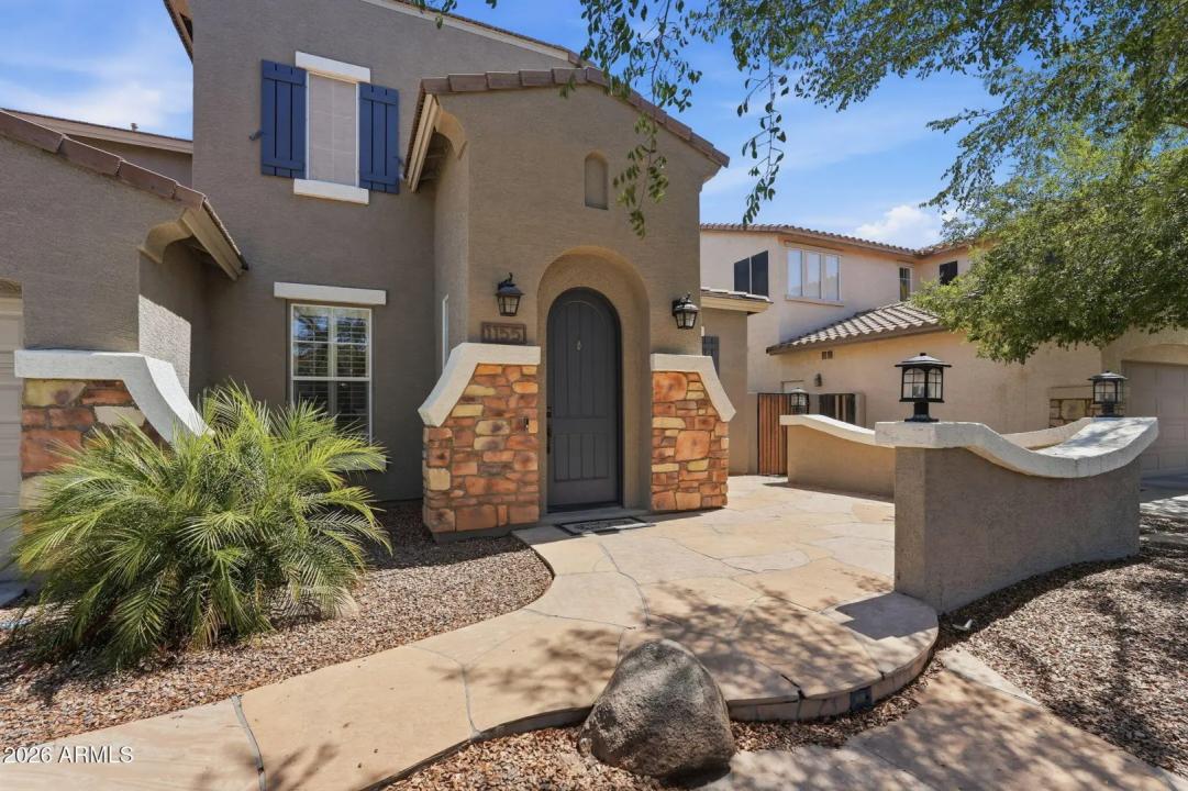 Real Estate Picture 2