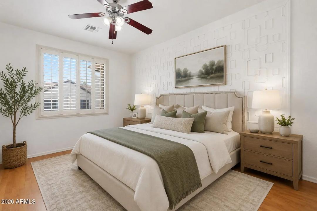 Real Estate Picture 25