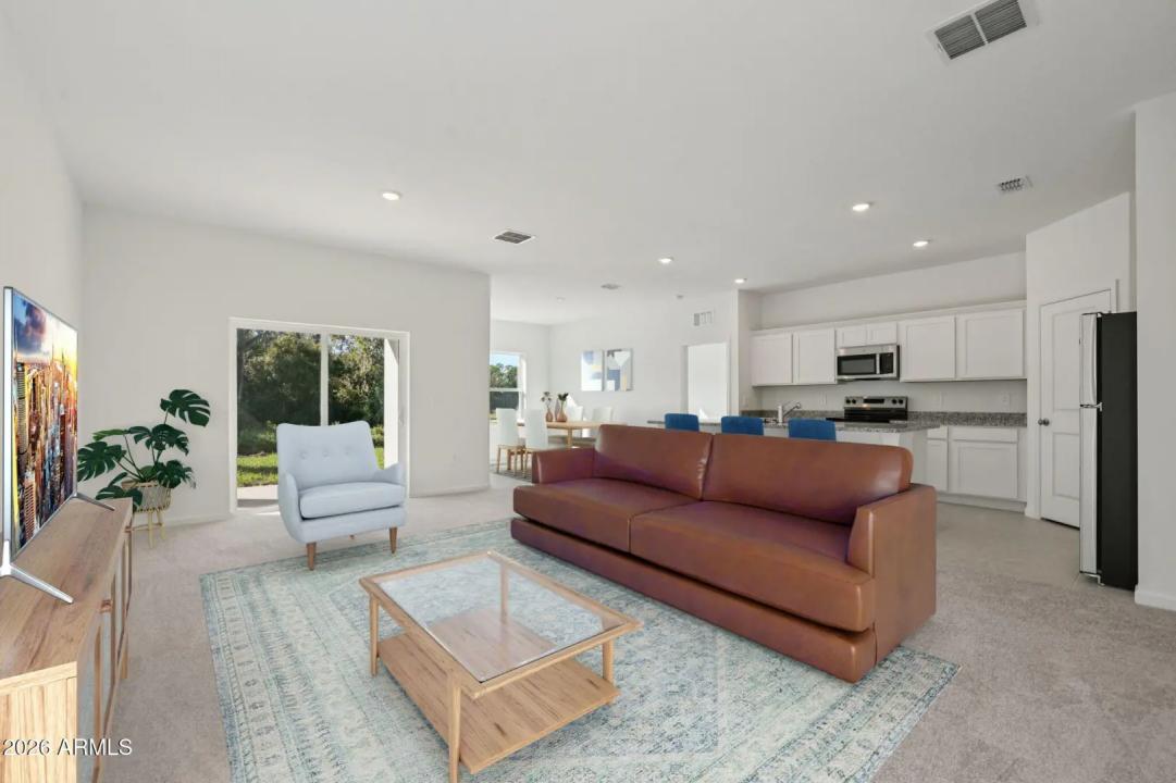 Real Estate Picture 2