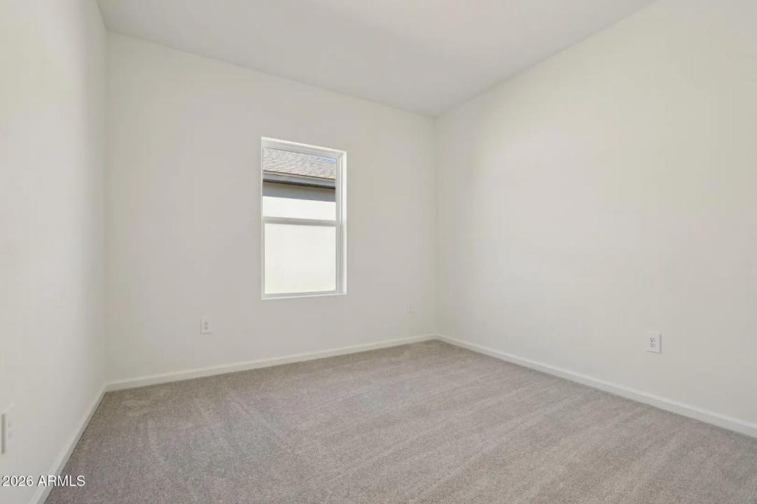 Real Estate Picture 20