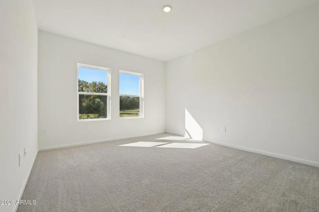 Real Estate Picture 38