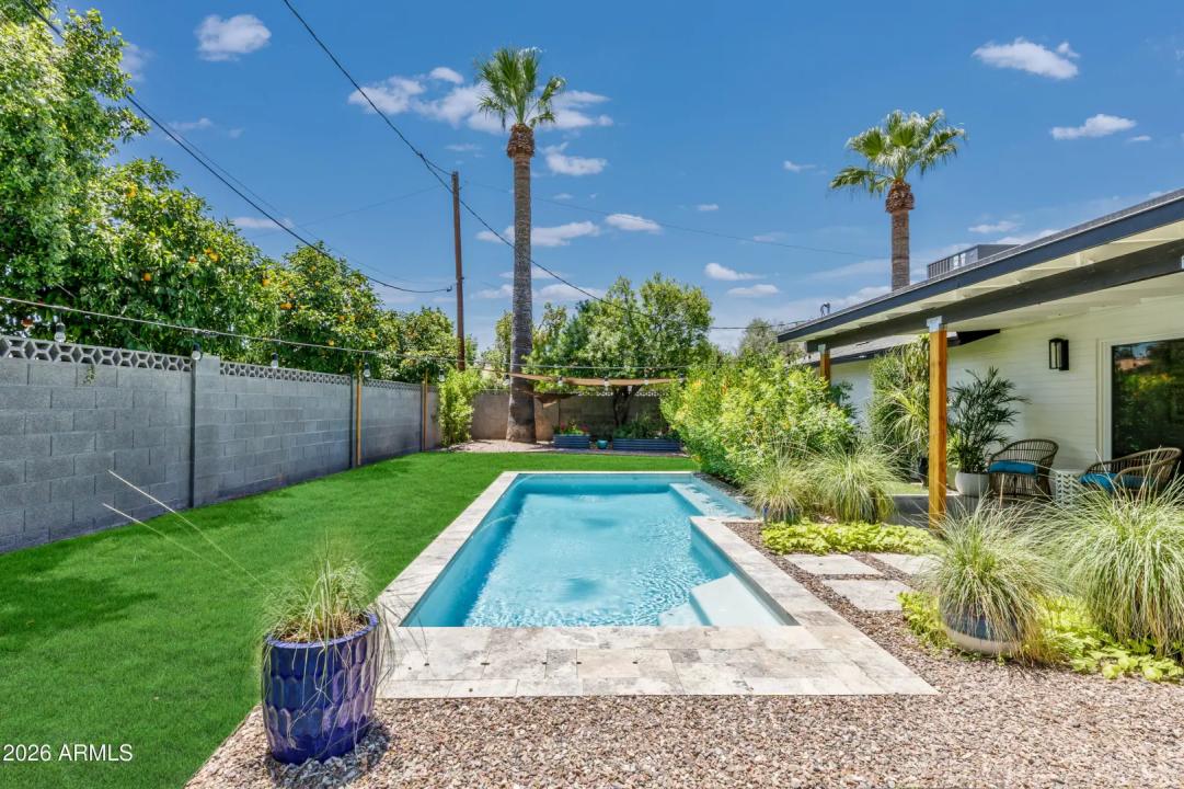 Real Estate Picture 29