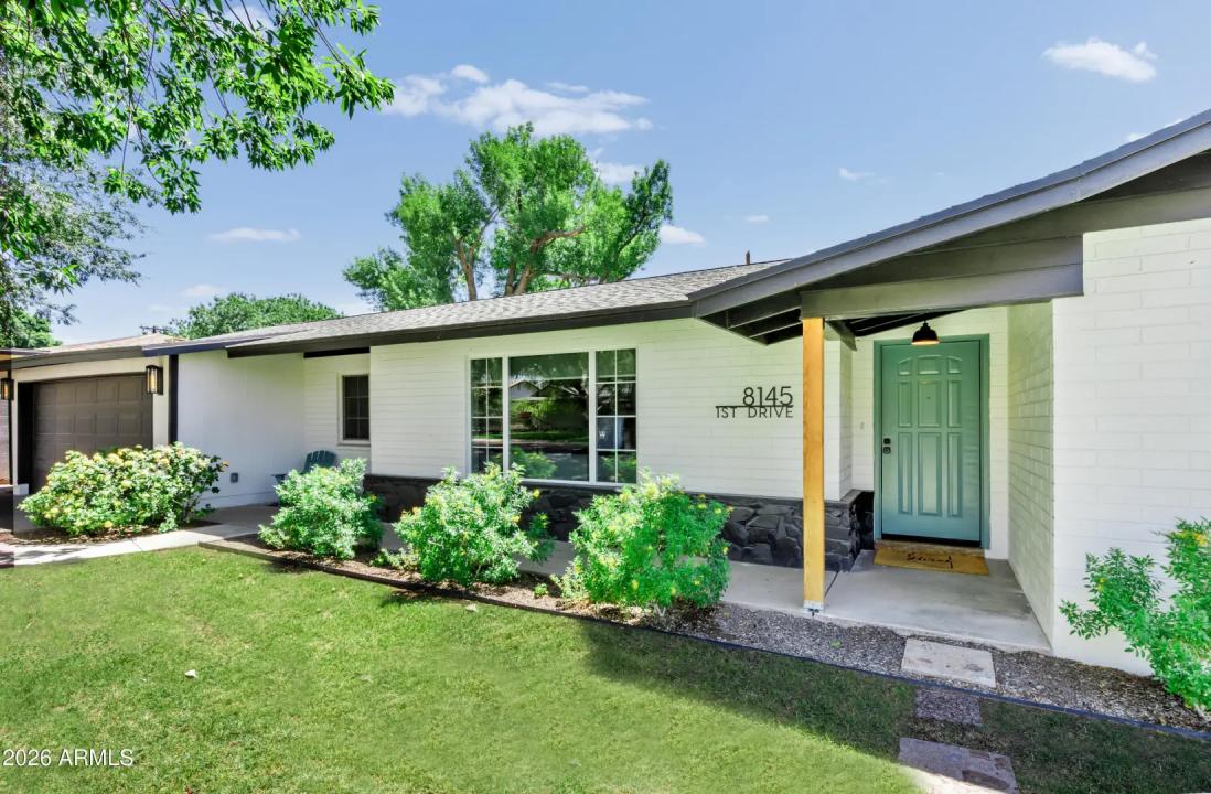 8145 N 1st Drive Phoenix AZ 85021
