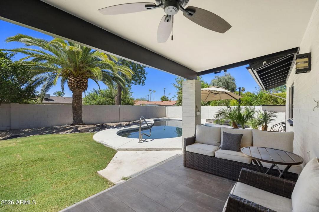 Real Estate Picture 20