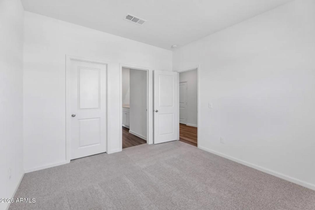 Real Estate Picture 10