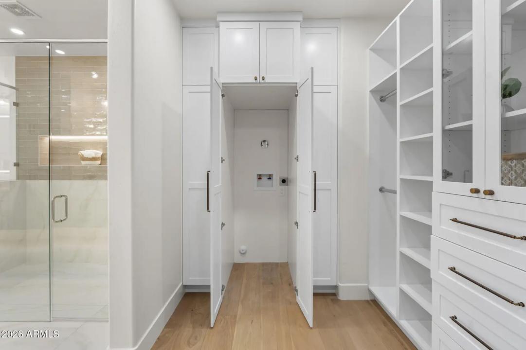 Real Estate Picture 19