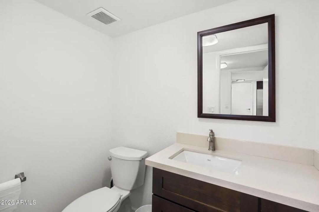 Real Estate Picture 18
