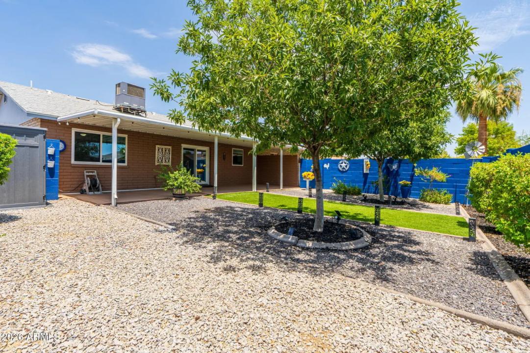 Real Estate Picture 28