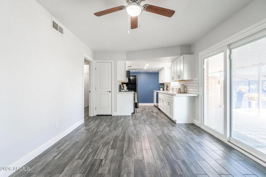 Real Estate Picture 17
