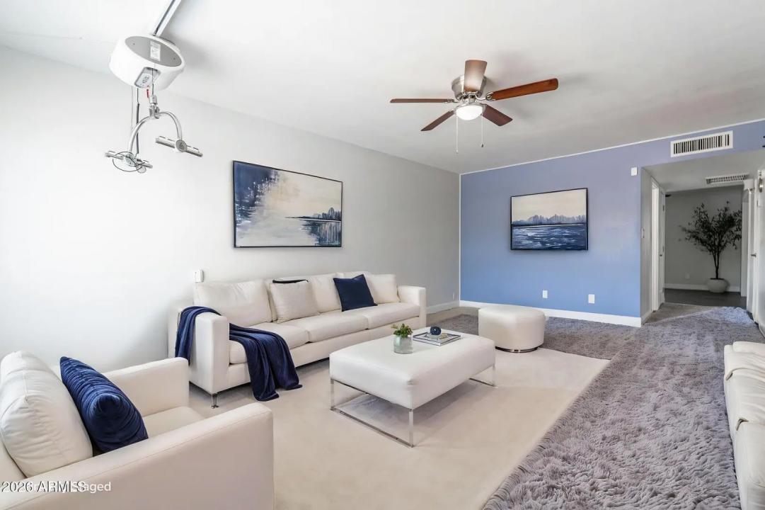 Real Estate Picture 2