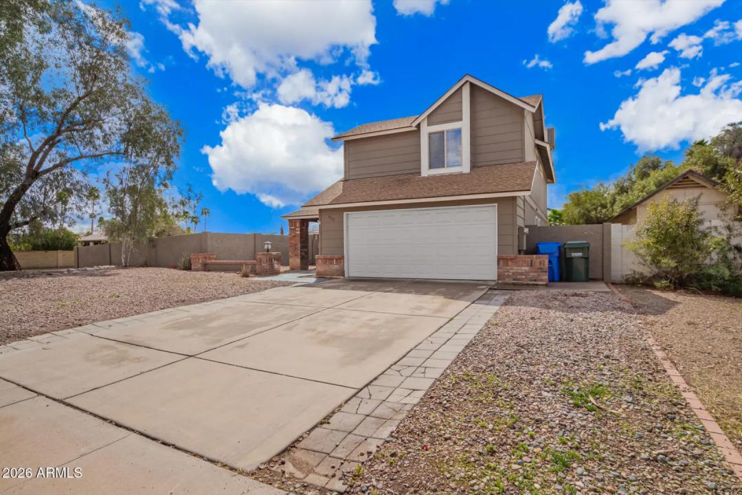 Real Estate Picture 5