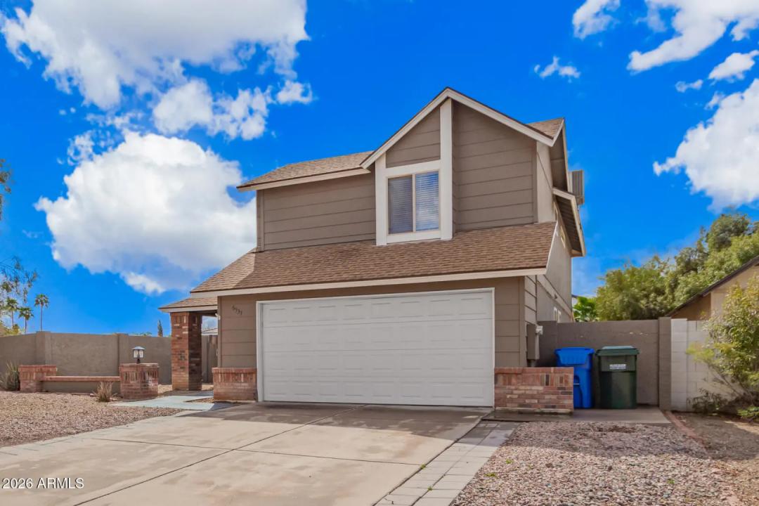 Real Estate Picture 6