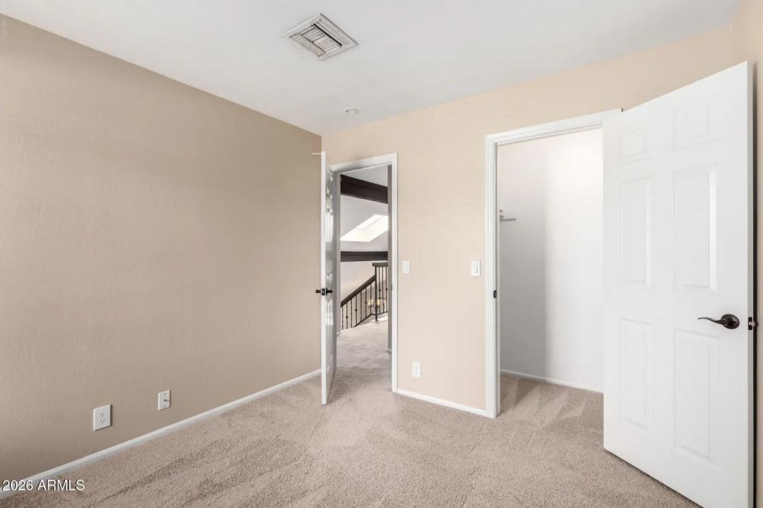 Real Estate Picture 27
