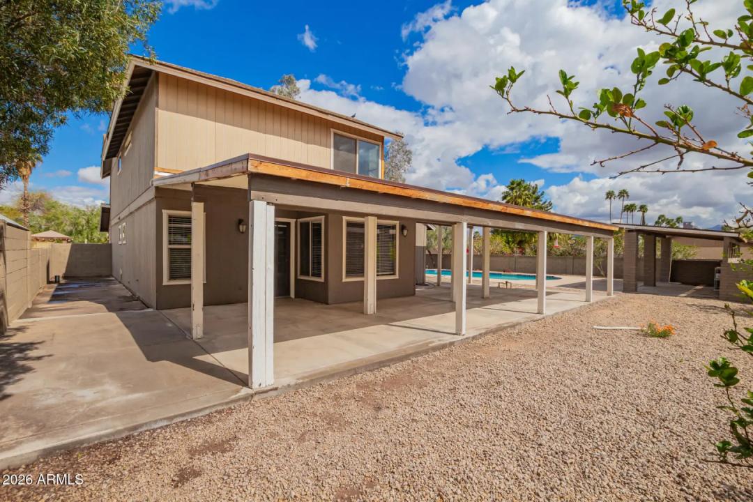 Real Estate Picture 33