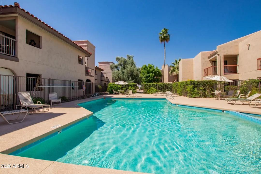 Real Estate Picture 19