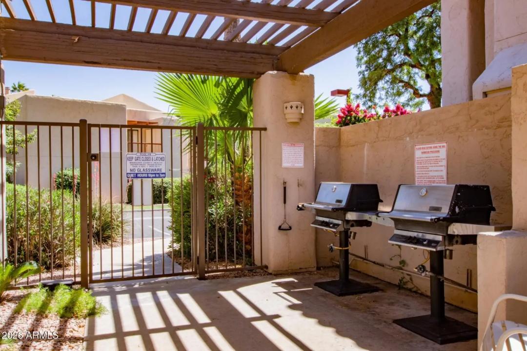 Real Estate Picture 25