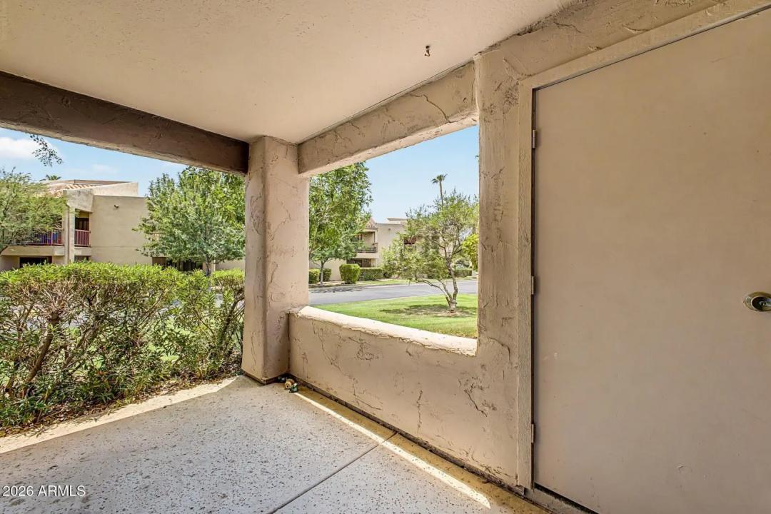Real Estate Picture 17
