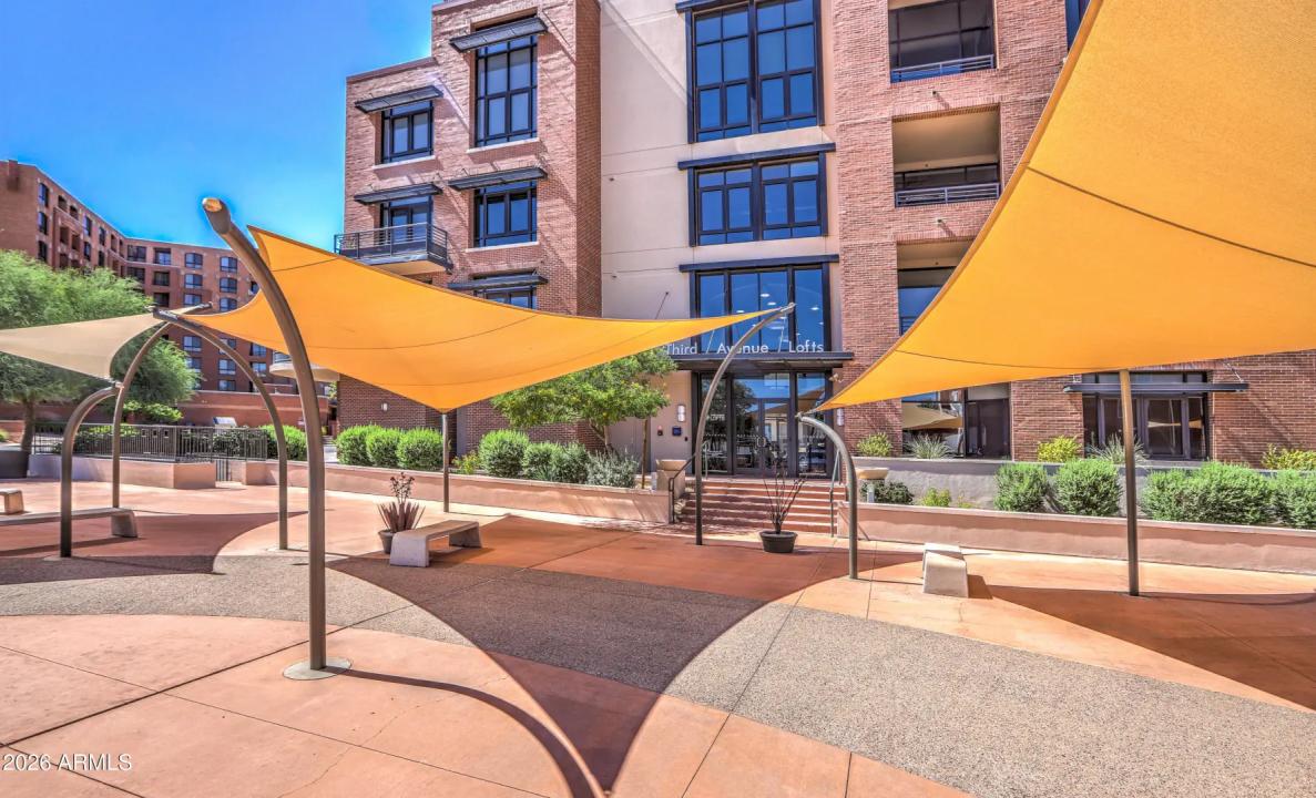 Real Estate Picture 19