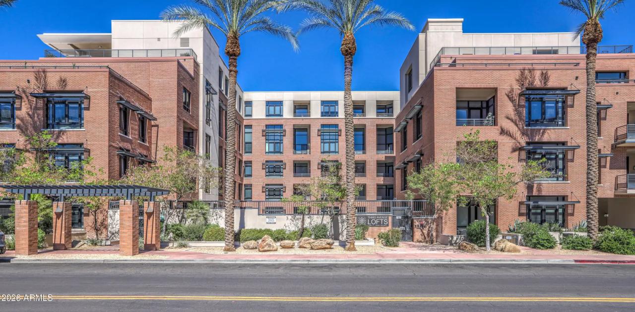 Real Estate Picture 20